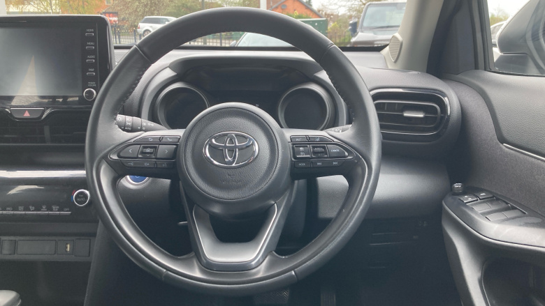 Toyota Yaris Cross 1.5 Hybrid Icon 5dr CVT Hybrid Estate